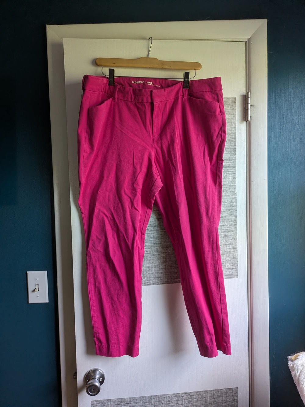 Pink Slim Ankle Pixie Pant